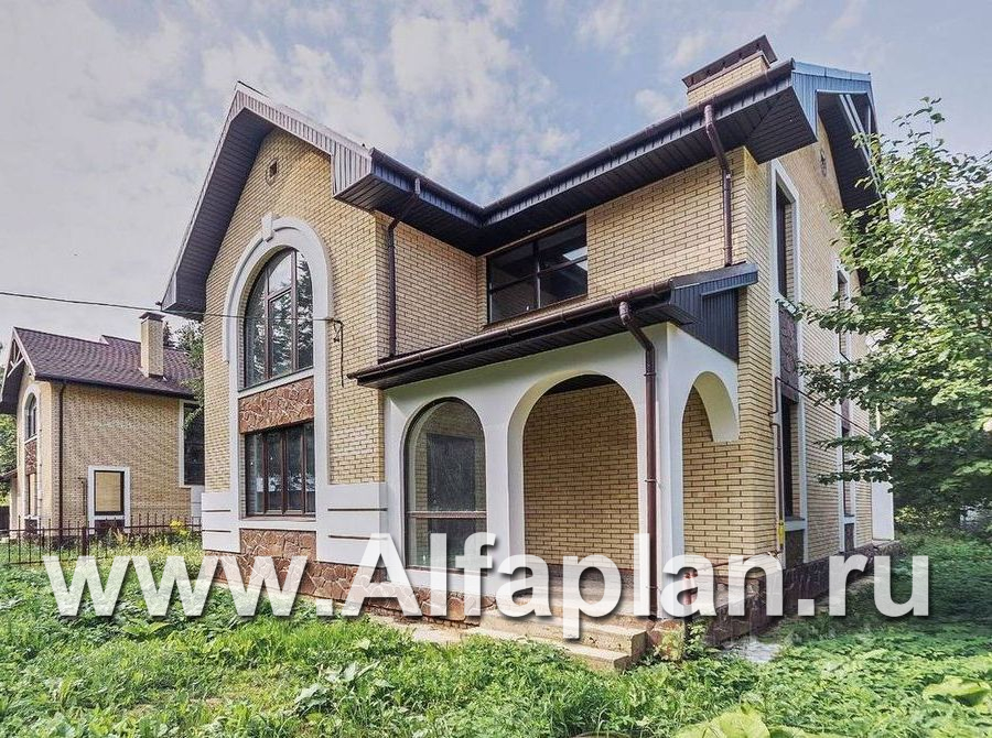 Проекты домов Альфаплан - «Монрепо» - компактный дом из блоков для узкого участка - дополнительное изображение №2