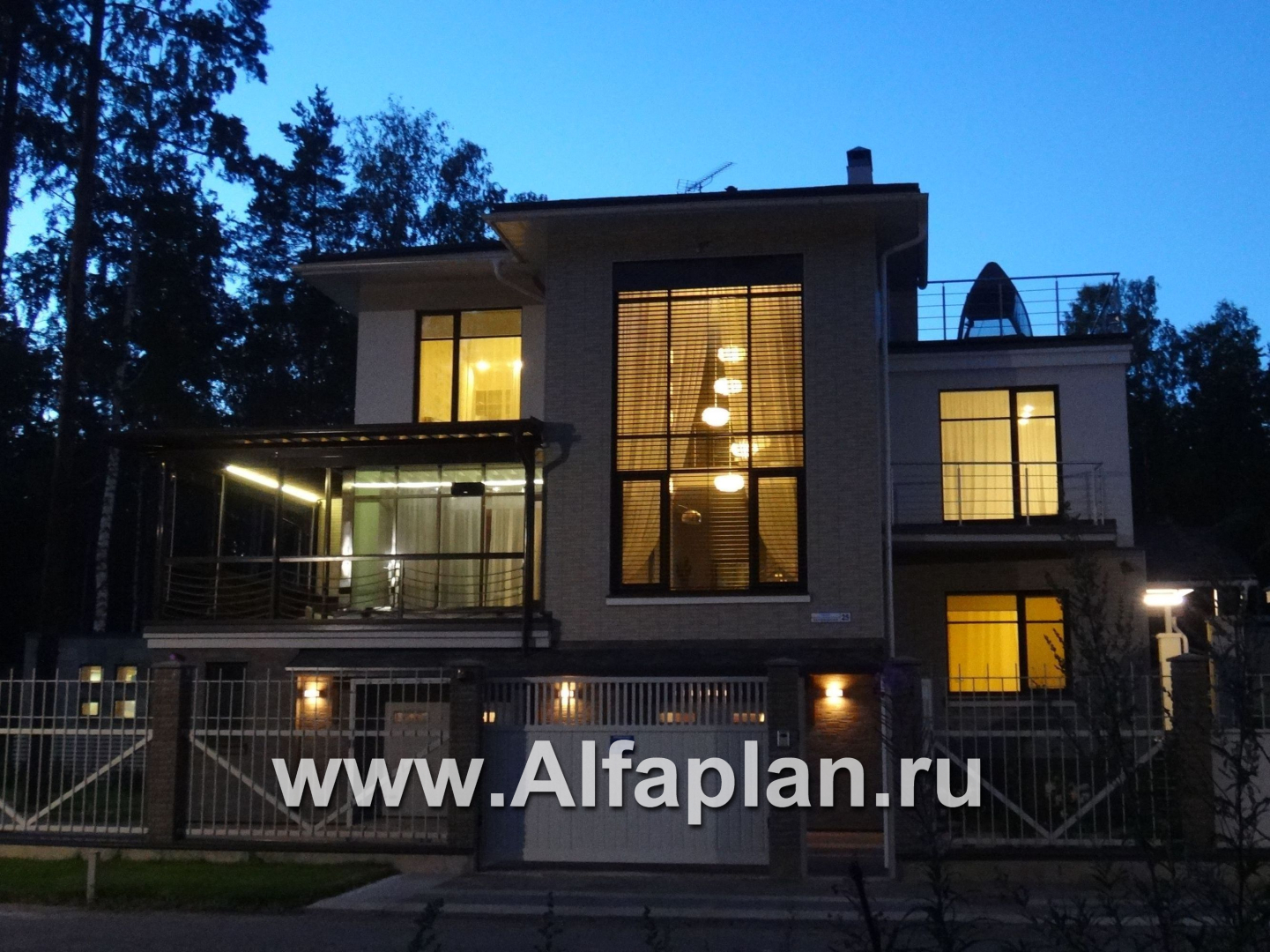 Проекты домов Альфаплан - «Три семерки» - трехэтажный загородный особняк - дополнительное изображение №1
